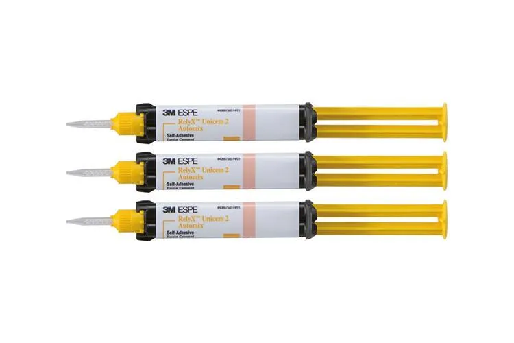 3M™ RelyX™ Unicem 2 Automix™ Ciment de scellement composite auto-adhésif, boîte triple, teinte A3 Opaque